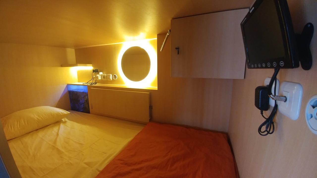 Inap At Capsule Hostel Bandung Extérieur photo